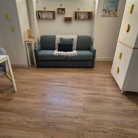 Chez Melanie Et Rodolphe Apartment Ла Сиота Екстериор снимка