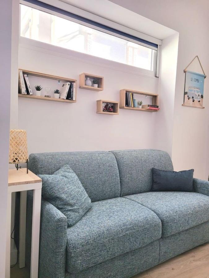 Chez Melanie Et Rodolphe Apartment Ла Сиота Екстериор снимка