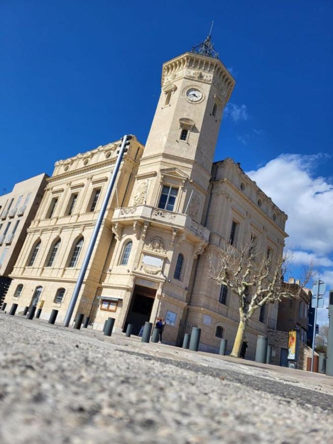 Chez Melanie Et Rodolphe Apartment Ла Сиота Екстериор снимка